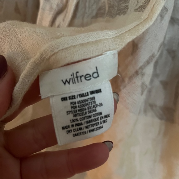 Wilfred Scarf - Picture 3 of 3